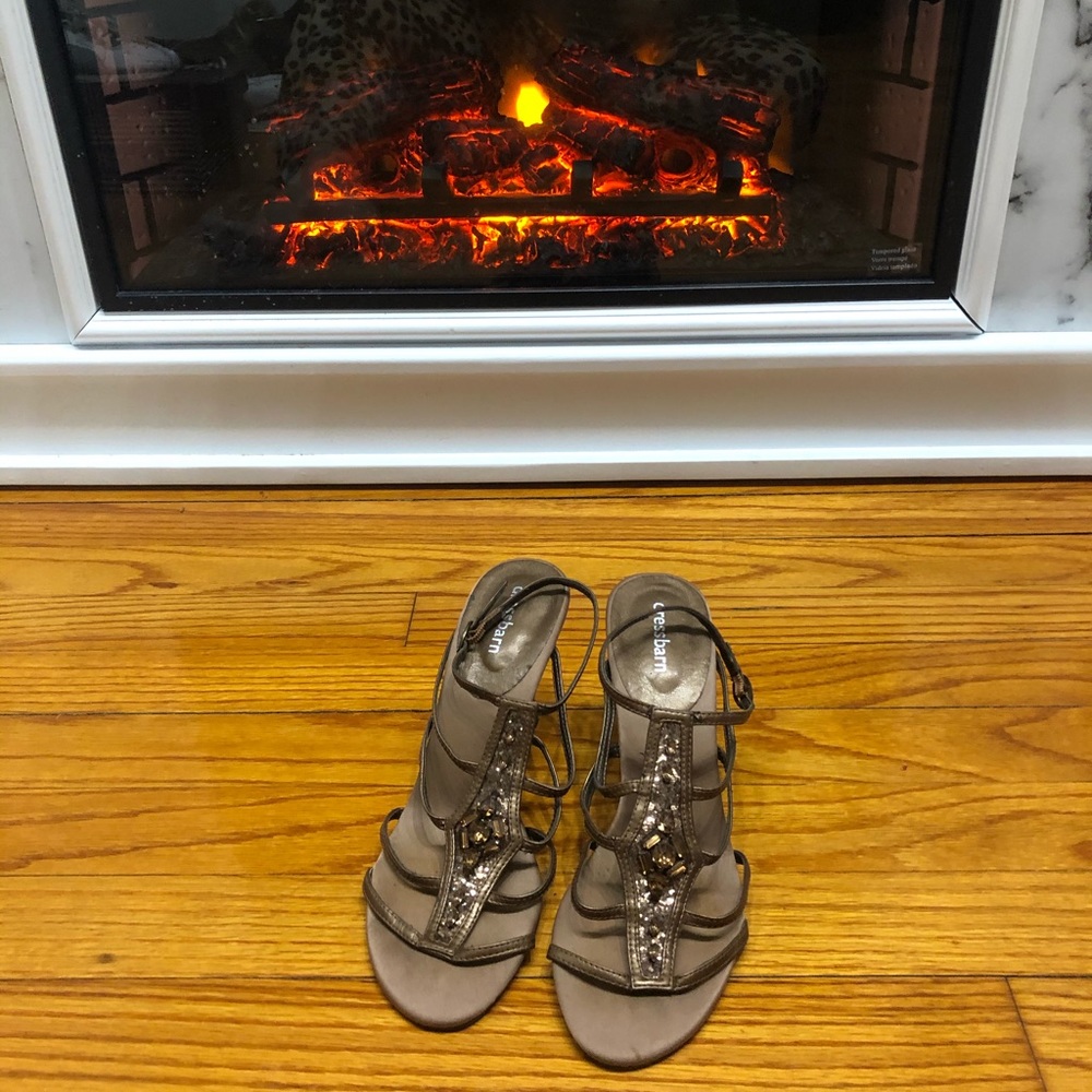 Cute bronze sandals size 7 👡 - Picture 7 of 8
